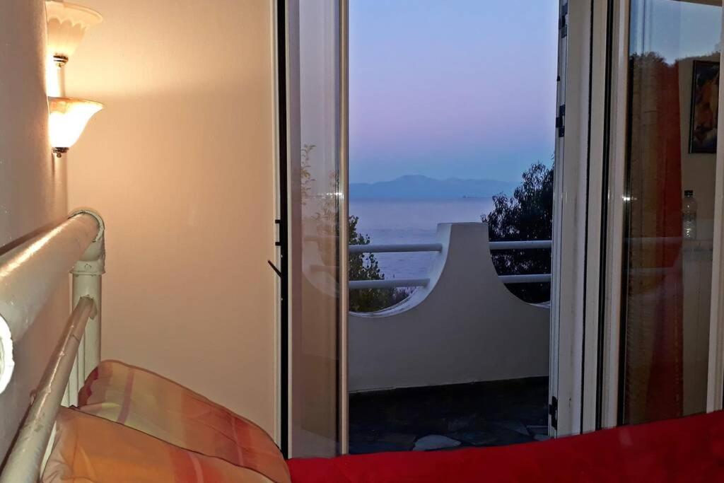 Amazing Sea View-Neos Pyrgos Beach -Evoia Greece Néos Pírgos Eksteriør billede